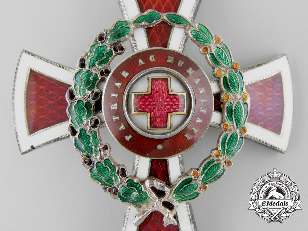 an_austrian_red_cross_officer’s_decoration1864-1914_with_case_a_1157_1