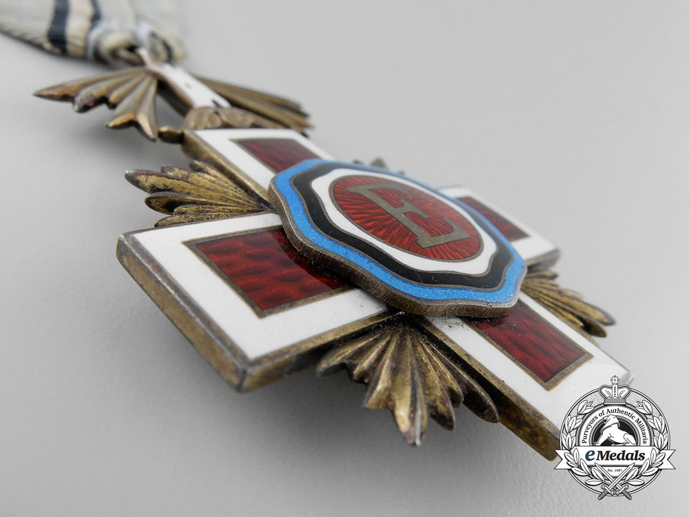 estonia,_republic._an_order_of_the_estonian_red_cross,_v_class_knight,_c.1945_a_1205_1_1