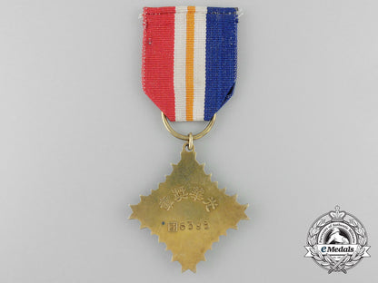 a_chinese_republic(_taiwan)_medal_of_the_brilliant_light_a_1225