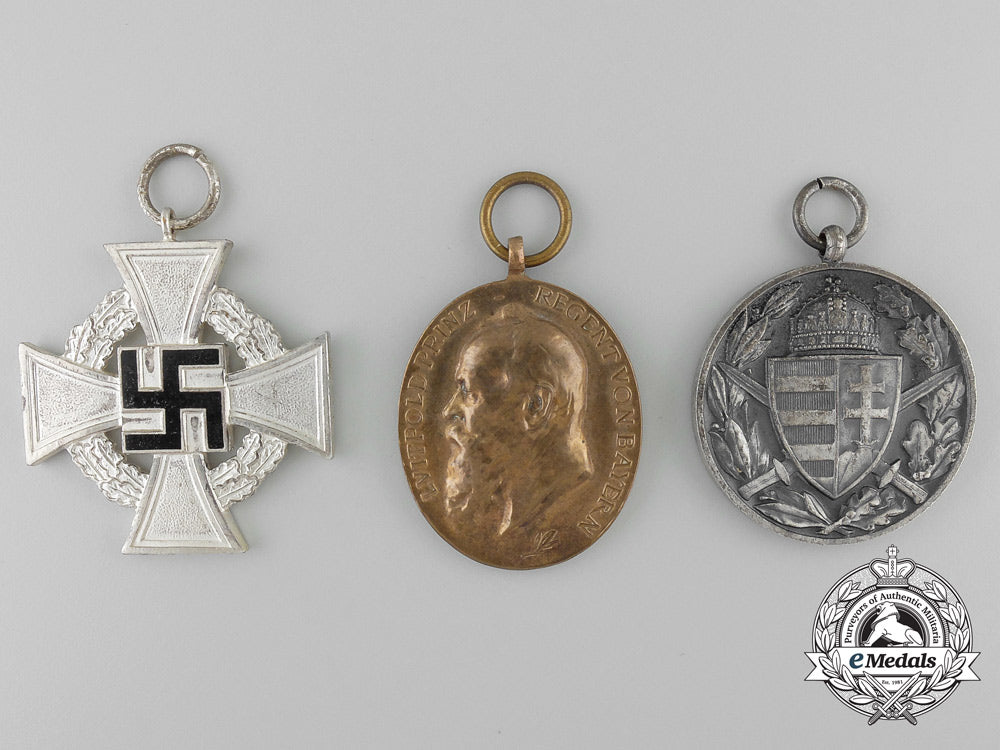 a_first_war_german_medal_bar_of_eight_awards&_decorations_a_1266