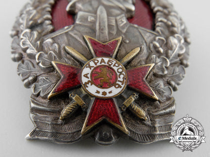 a_bulgarian_infantry_leader's2_nd_class_officer's_badge_a_1392