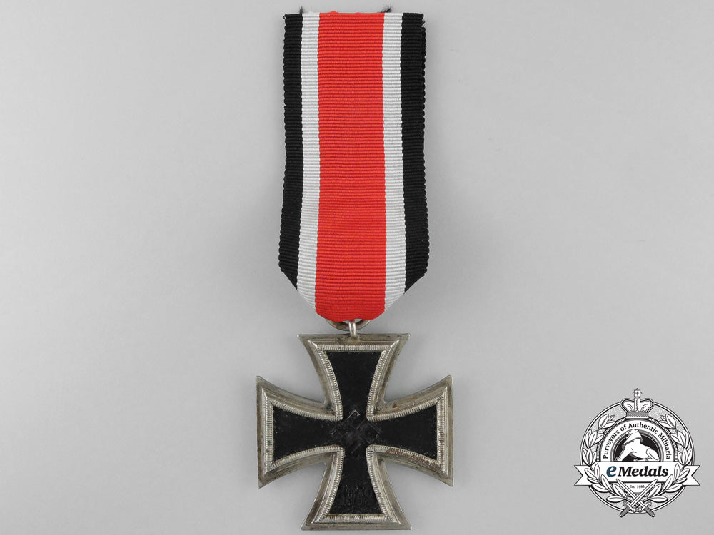 an_iron_cross2_nd_class_iron_cross&_award_document_signed_by_richthofen_a_1588