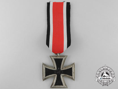 an_iron_cross2_nd_class_iron_cross&_award_document_signed_by_richthofen_a_1588