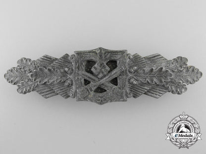 a_close_combat_clasp;_bronze_grade_by_friedrich_linden,_lüdenscheid_a_1850