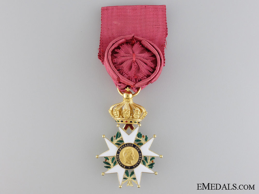 a1852-70_french_legion_d'honneur_in_gold_a_1852_70_french_545e60db33a18