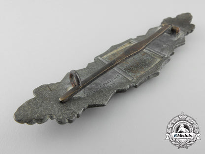 a_close_combat_clasp;_bronze_grade_by_friedrich_linden,_lüdenscheid_a_1854