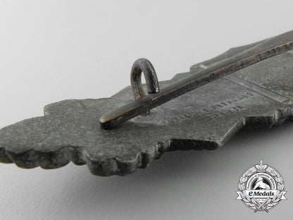 a_close_combat_clasp;_bronze_grade_by_friedrich_linden,_lüdenscheid_a_1855