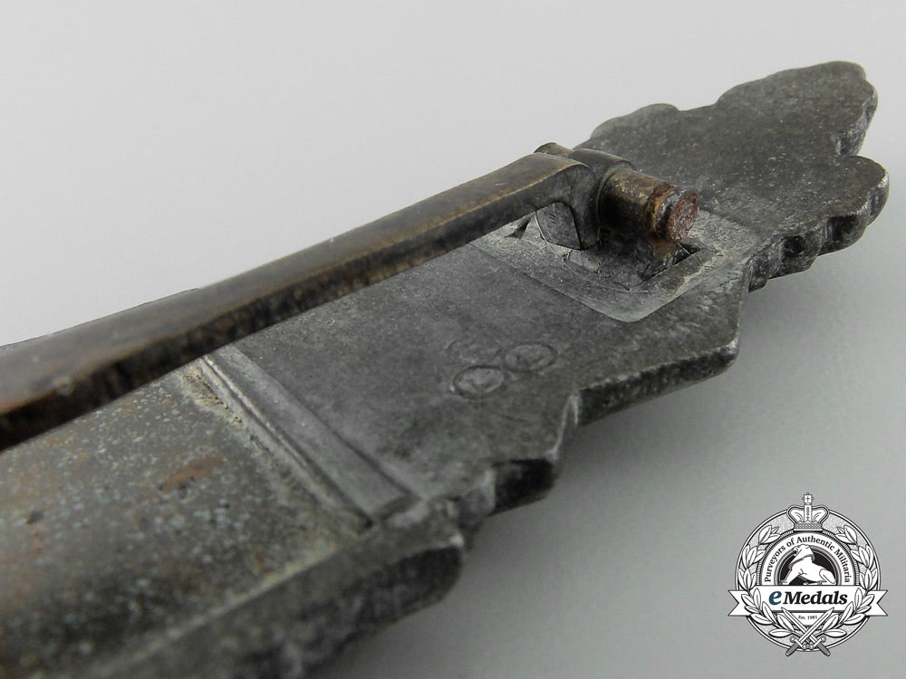 a_close_combat_clasp;_bronze_grade_by_friedrich_linden,_lüdenscheid_a_1856
