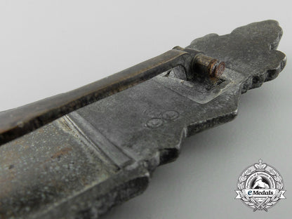 a_close_combat_clasp;_bronze_grade_by_friedrich_linden,_lüdenscheid_a_1856