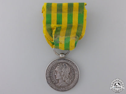 france,_iii_republic._a_tonkin_campaign_medal,_army_version_a_1883_1885_fren_556efae31c2a7_1_1