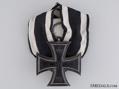 a1914_second_class_iron_cross_a_1914_second_cl_53ff52dd6b9c3