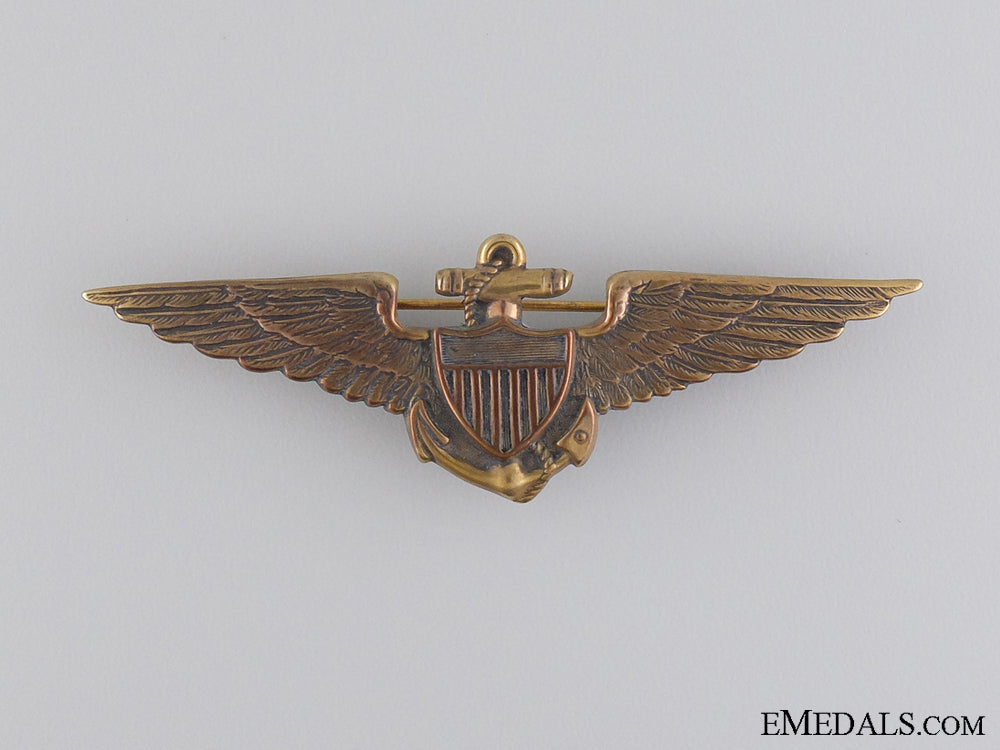a1930'_s_american_navy_fighter_pilot_tests_badge_a_1930_s_america_5409ce1b5d5d6