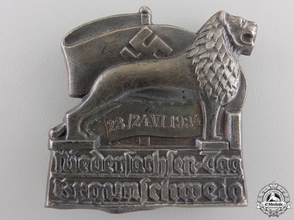 a1934_lower_saxony_day,_brunswick_tinnie_a_1934_lower_sax_556dc49bcf79b