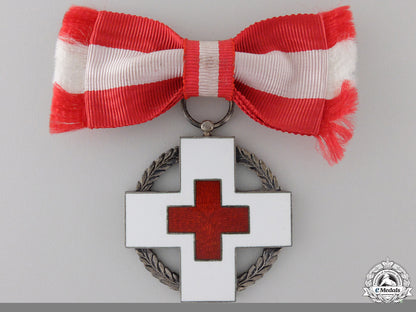 denmark,_kingdom._a_red_cross_decoration,_ladies_version,_c.1945_a_1939_45_danish_5575d6cd2a741