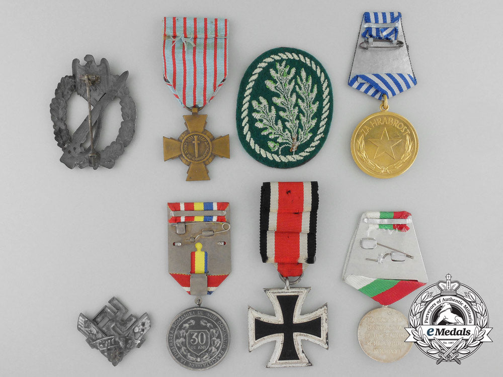 a_lot_of_eight_european_awards,_decorations,&_medals_a_1955