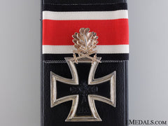 A 1957 Knight's Cross Of The Iron Cross With Swords/Oakleaves