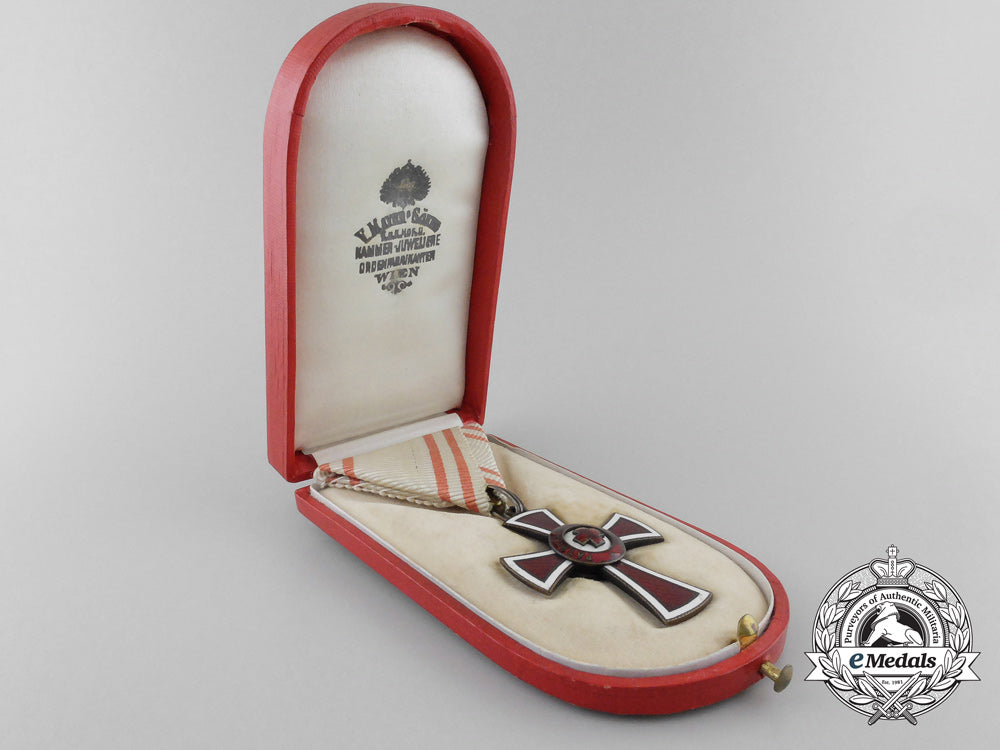 an_austrian_red_cross_honour_decoration_by_v.mayer&_sohne_with_case_a_2072_1