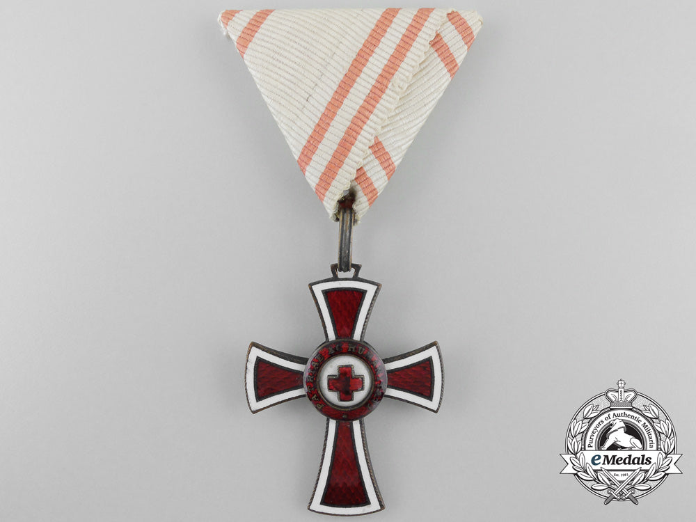 an_austrian_red_cross_honour_decoration_by_v.mayer&_sohne_with_case_a_2073_1