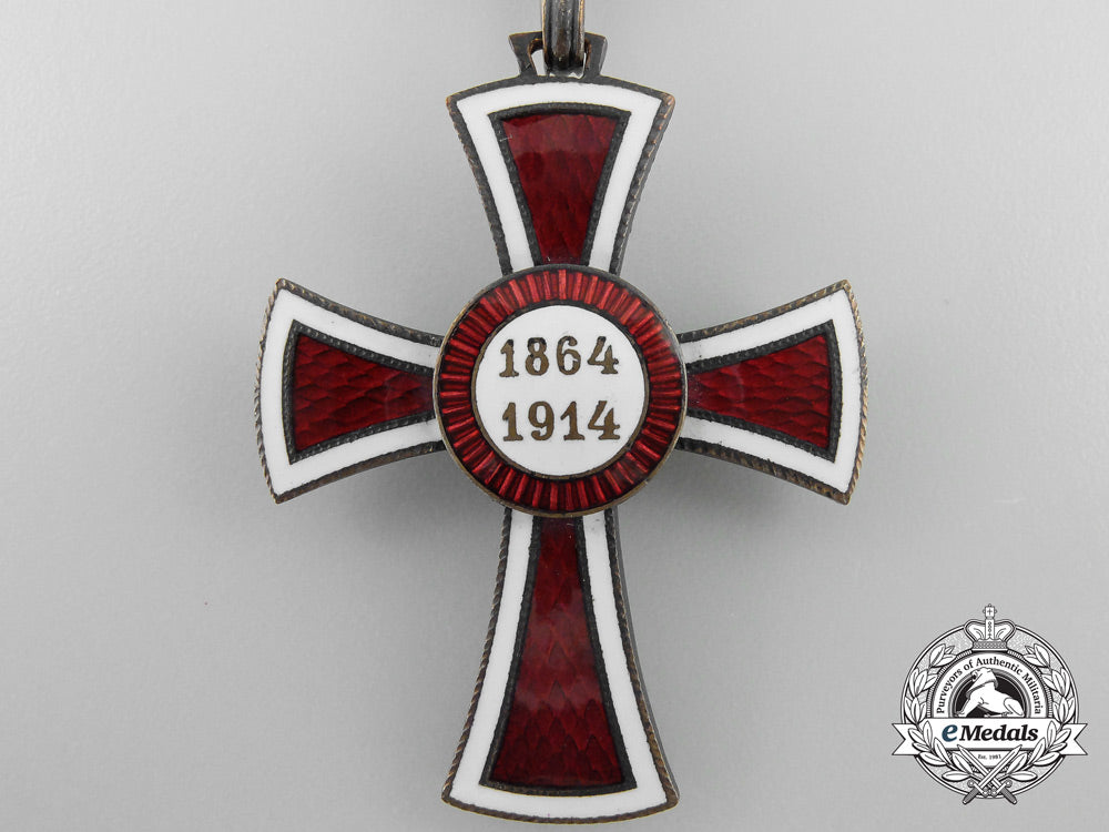 an_austrian_red_cross_honour_decoration_by_v.mayer&_sohne_with_case_a_2075_1