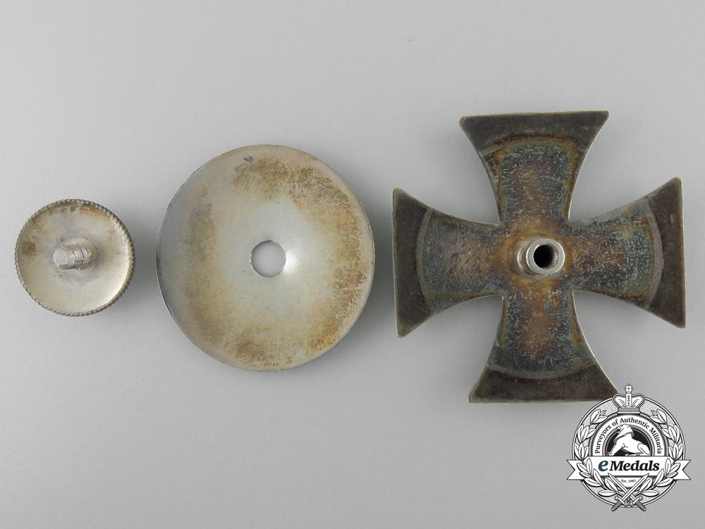 an_iron_cross_first_class1914;_screw_back_a_2218