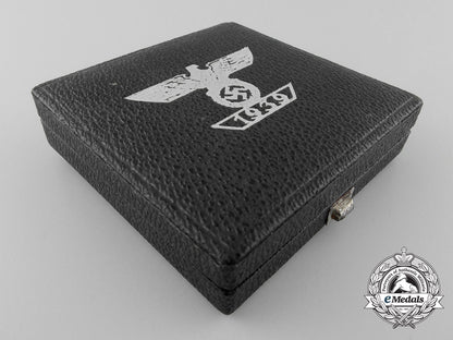 a_clasp_to_the_iron_cross1939_by_b.h._mayer;1_st_class_with_case_a_2769