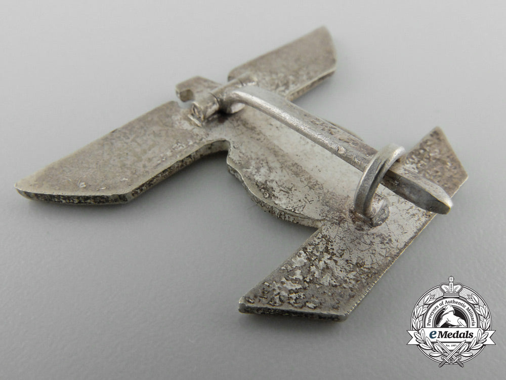 a_clasp_to_the_iron_cross1939_by_b.h._mayer;1_st_class_with_case_a_2774