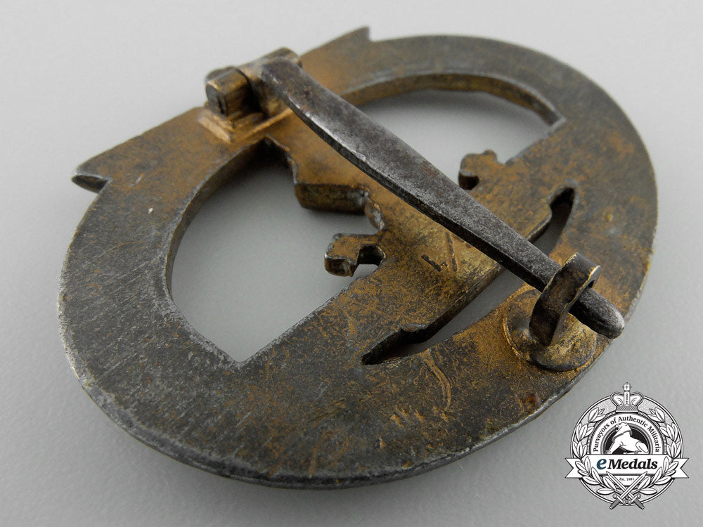 a_german_submarine_war_badge_by_funcke&_brüninghaus,_lüdenscheid_a_2828