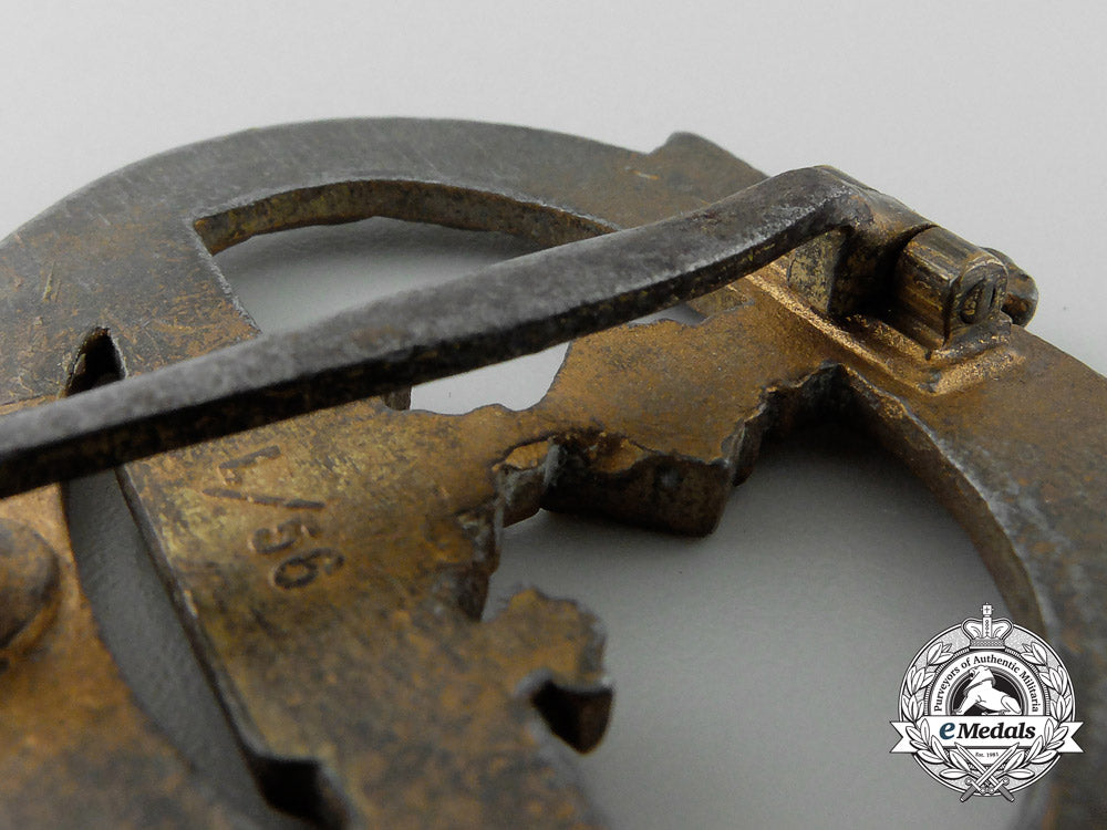 a_german_submarine_war_badge_by_funcke&_brüninghaus,_lüdenscheid_a_2830