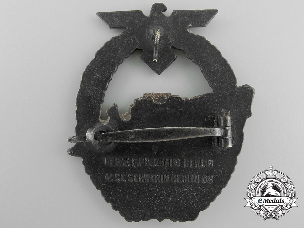 a_kriegsmarine_e-_boat_badge_by_schwerin;_second_version_a_2851_1