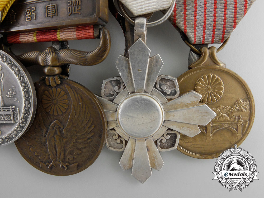 a_japanese_order_of_the_auspicious_clouds_award_grouping_a_2888_2_1