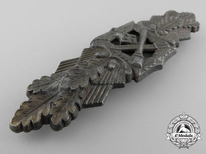 a_bronze_grade_close_combat_clasp_by_funcke&_brüninghaus_a_2952