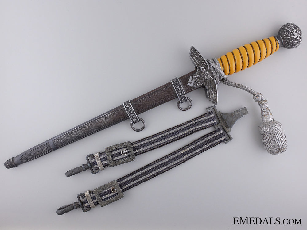 a2_nd_pattern_luftwaffe_dagger_by_c._gustav_spitzer_kg,_solingen__a_2nd_pattern_l_541862e335084
