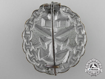 a_first_war_naval_wound_badge;_silver_grade_a_3225
