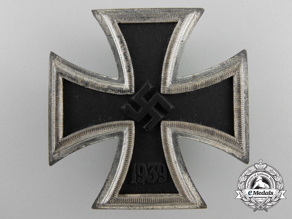an_iron_cross_first_class1939_by_c._f._zimmermann,_pforzheim_a_3514