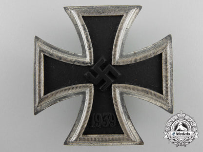an_iron_cross_first_class1939_by_c._f._zimmermann,_pforzheim_a_3514