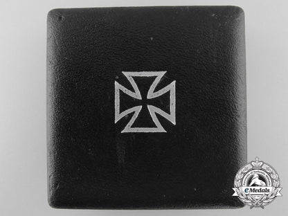 an_iron_cross_first_class1939_by_c._f._zimmermann,_pforzheim_a_3521