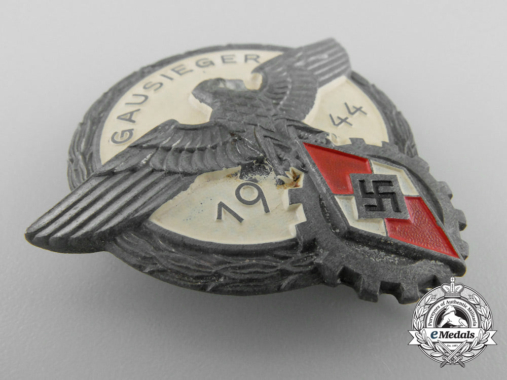 a_victors_badge_in_the_national_trade_competition,_by_gustav_brehmer_a_3536