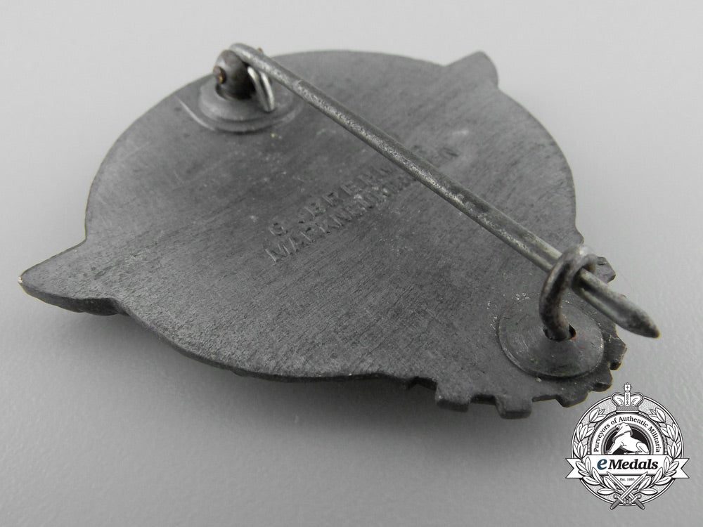 a_victors_badge_in_the_national_trade_competition,_by_gustav_brehmer_a_3537