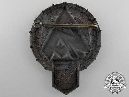 a_large_saxon_sa_meeting_day_badge_a_3623
