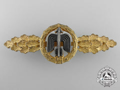 A Gold Grade Short Range Day Fighter Flight Clasp