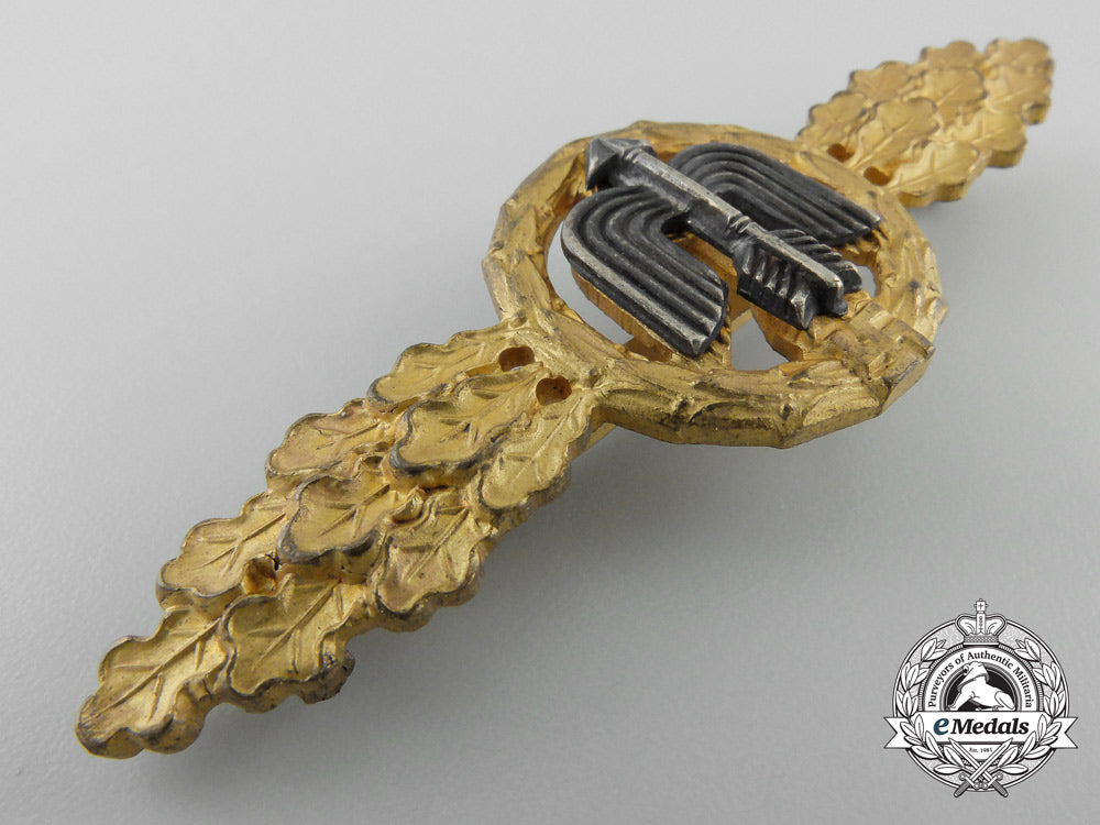 a_gold_grade_short_range_day_fighter_flight_clasp_a_3718