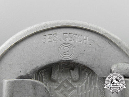 a_red_cross_officer's(_leader's)_belt_with_buckle_in_carrying_case;_published_example_a_3737