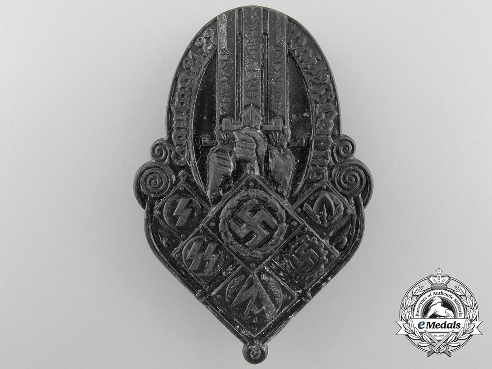 a1938_ss/_sa/_daf/_dj/_rad_district_day_gathering_at_leipzig_badge_a_3871