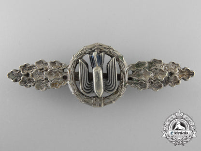 germany,_luftwaffe._a_squadron_clasp_for_bomber_pilots,_silver_grade_a_3916_4_1