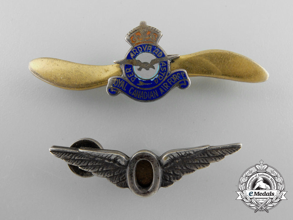 five_second_war_royal_canadian_air_force_insignia&_badges_a_3952