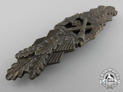 a_mint_bronze_grade_close_combat_clasp_by_a.g.m.u.k._a_4018