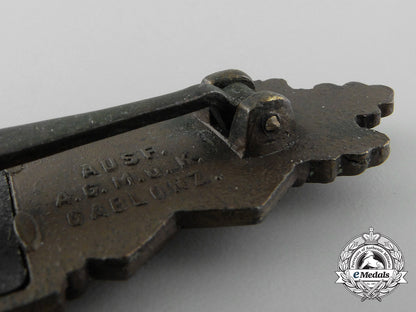 a_mint_bronze_grade_close_combat_clasp_by_a.g.m.u.k._a_4021