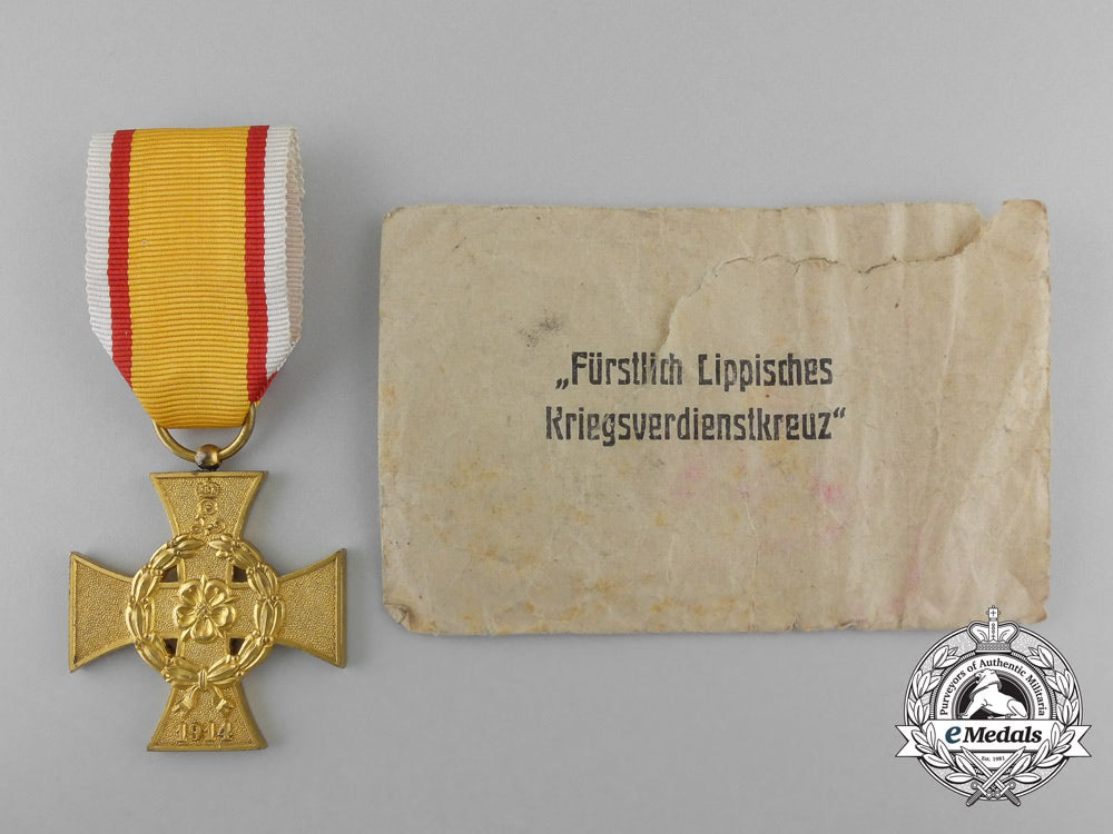 a1914_lippe-_detmold_war_merit_cross_with_packet_a_4044