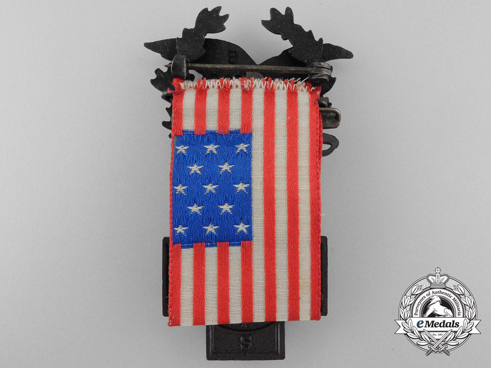 an_american_united_spanish_war_veterans_medal_with_box_a_4289_1