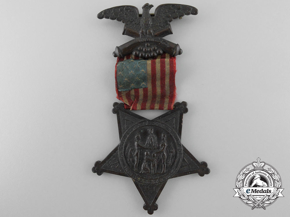 an_american_grand_army_of_the_republic_veteran's_cross_with_case_a_4336